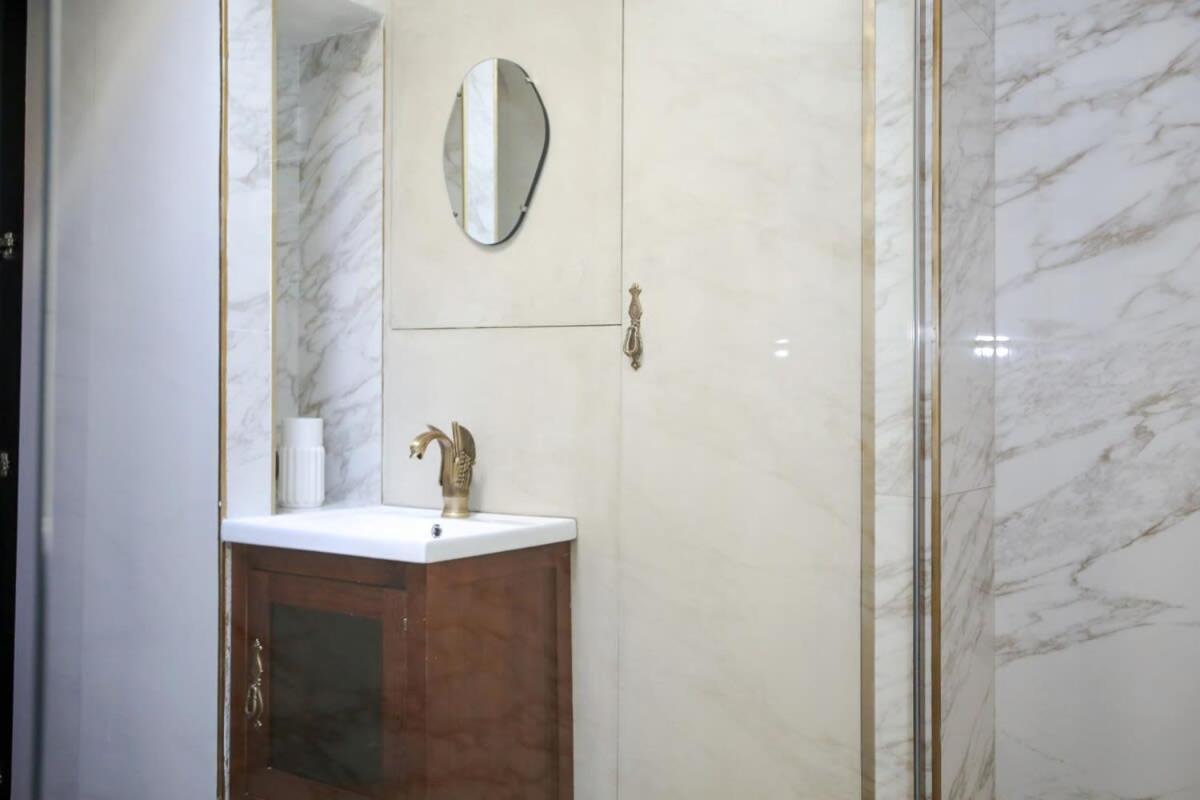 Appartement Moderne Confort Proche Montmartre - 4P ปารีส ภายนอก รูปภาพ